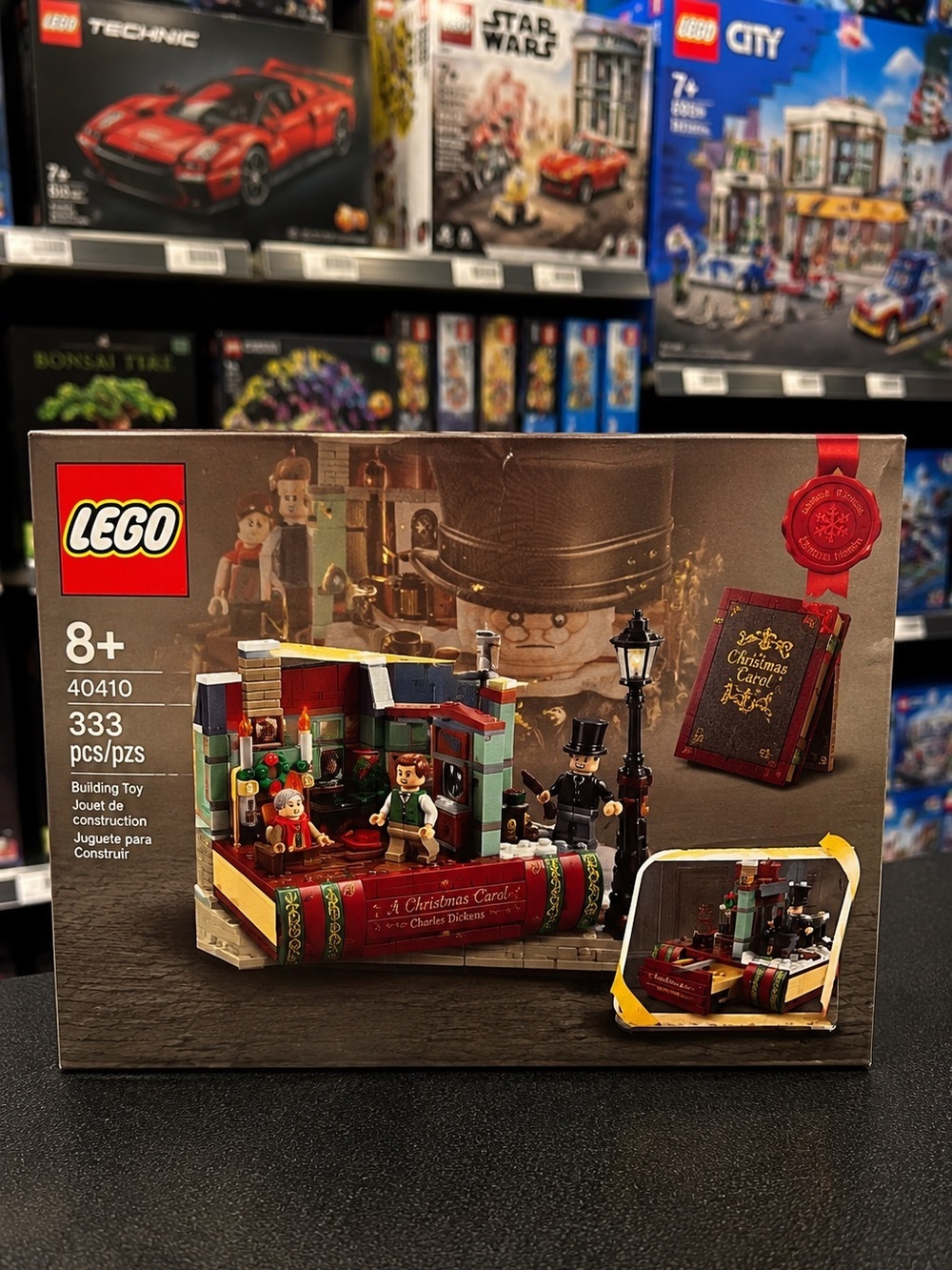 LEGO A Christmas Carol Book Set 40410 Holiday Display New Factory Sealed